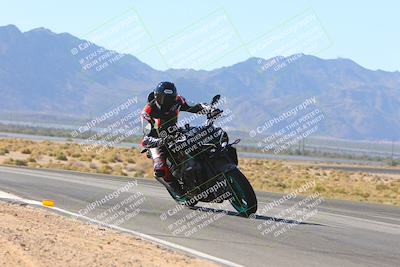 media/Nov-12-2023-SoCal Trackdays (Sun) [[5d1fba4e7d]]/Turn 9 Inside (1050am)/